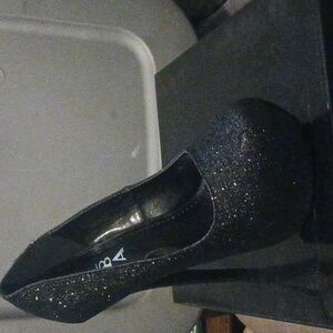 Bnib Alba black heels